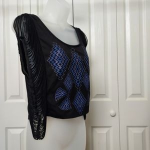 💟Black Poppy top with side fringe black & blue print sleeveless *size XS